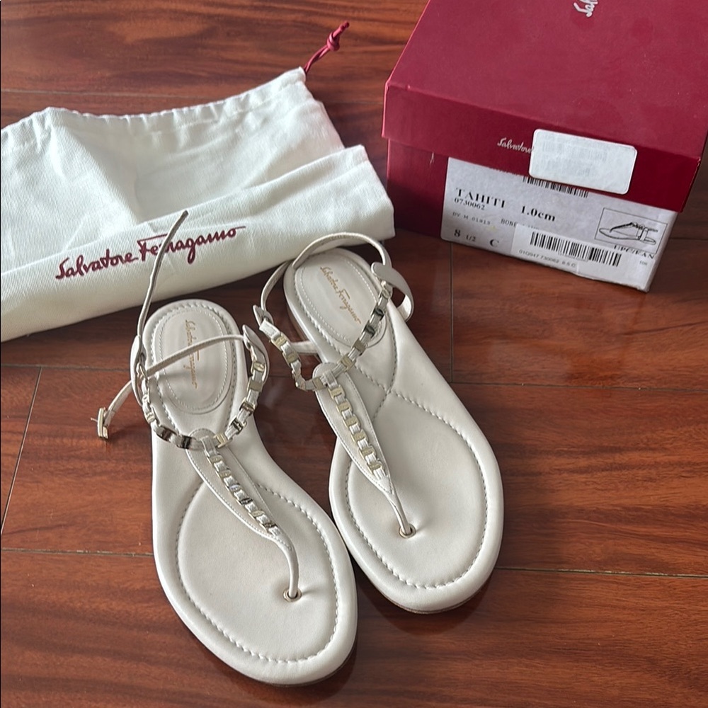 Salvatore Ferragamo Women's Size 8.5 Sandals